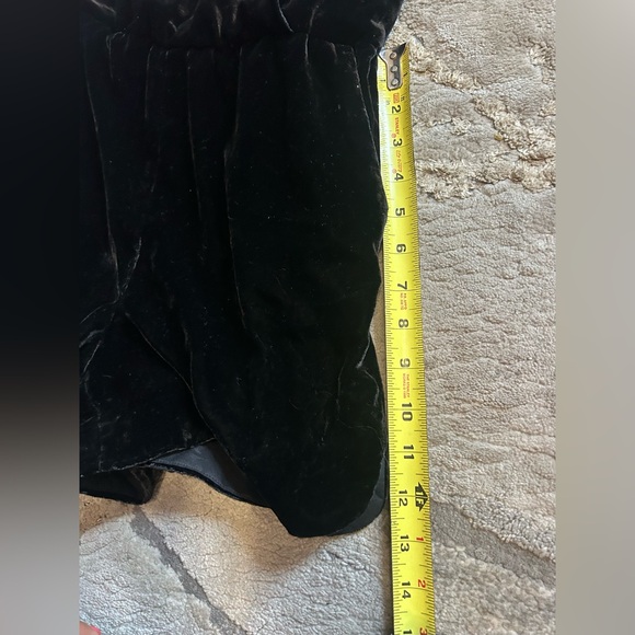 Ann Taylor Loft Black Velvet Romper Size 0 Petite - Picture 5 of 10